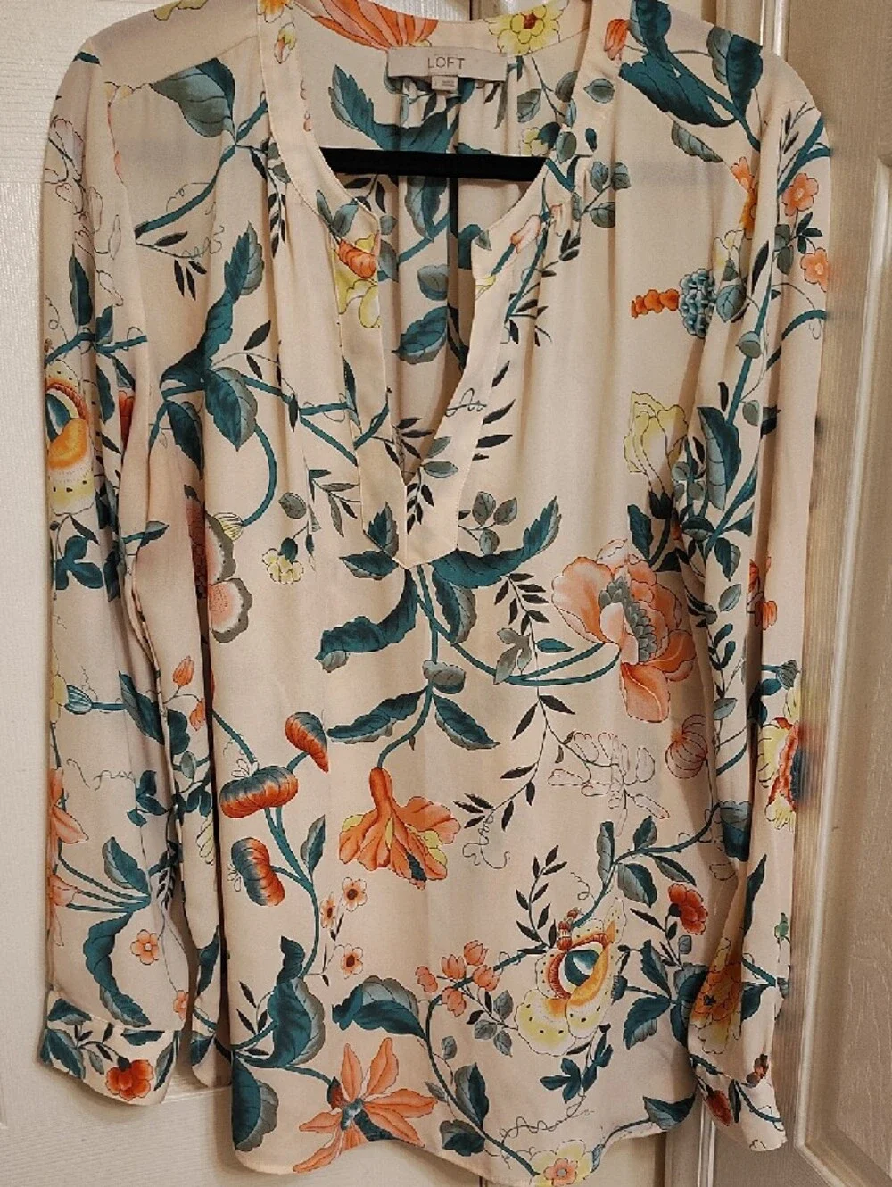 LOFT Cream Floral V-Neck Blouse with Teal and Orange Accents - Picture 3 of 7